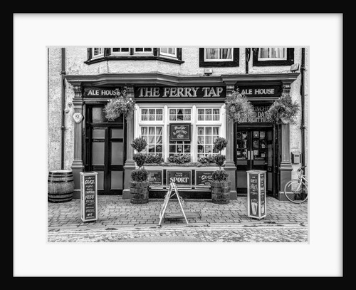 Cafe in South Queensferry by Assaf Frank